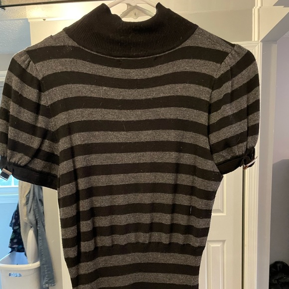 Express black and grey short sleeve sweater. - Picture 2 of 4